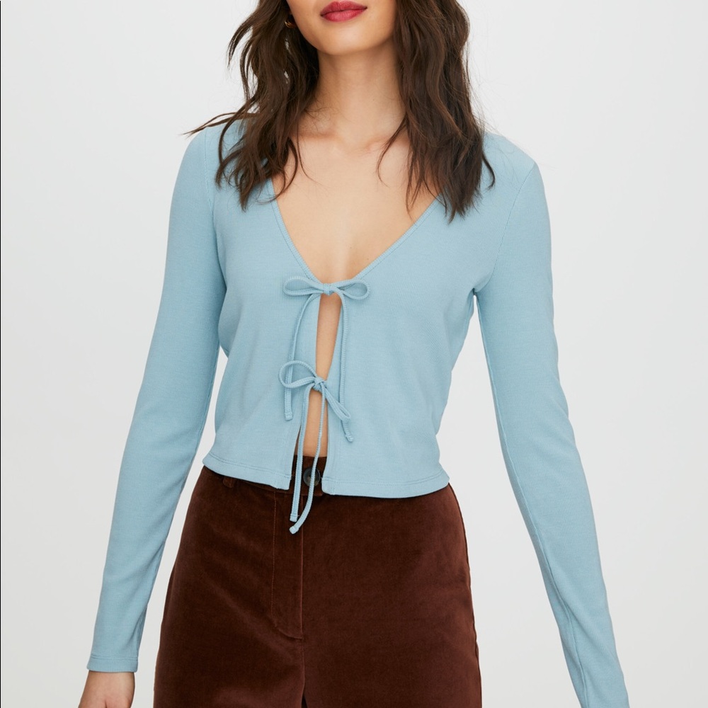 *SALE* aritzia tie up top